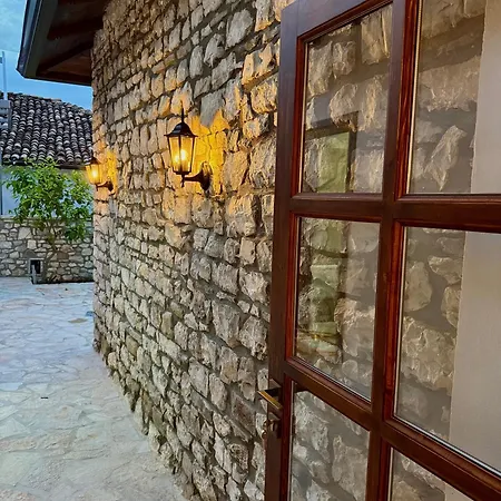 Merkaj, Castle 酒店